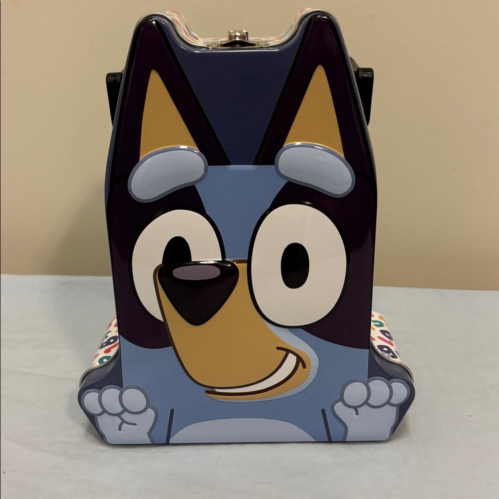 NEW Tinboxco Bluey Shaped Tin Hinged Carry Case Handle Latch 9.25"x6.5"x2.75"